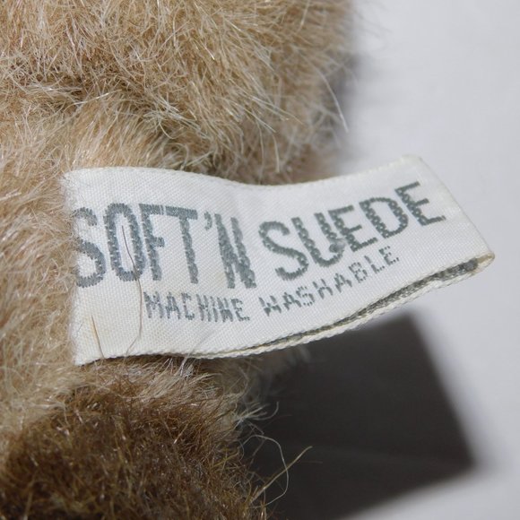 Vintage Russ Berrie Soft'N Suede 6" plush stuffed Brown Raccoon 326 - Picture 2 of 5